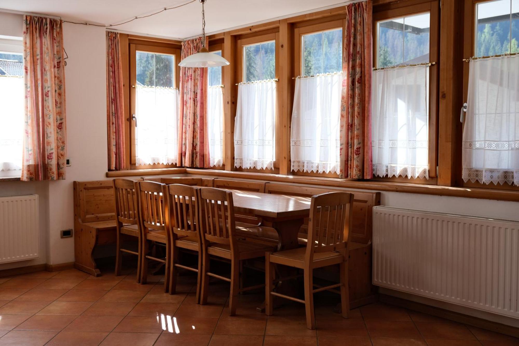 Cesa Sot Bosch Apartment